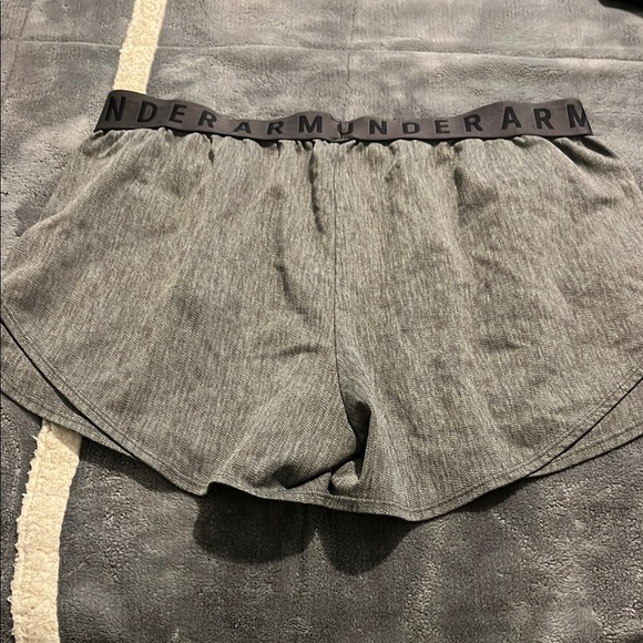 Under Armour Gray Athletic Shorts Lightweight Performance - Picture 6 of 8